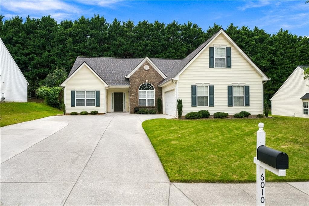4 bedroom, 2 bathroom, 1,822 sq ft single family residence under contract at 6010 Ambercrest Court, Buford, GA 30518