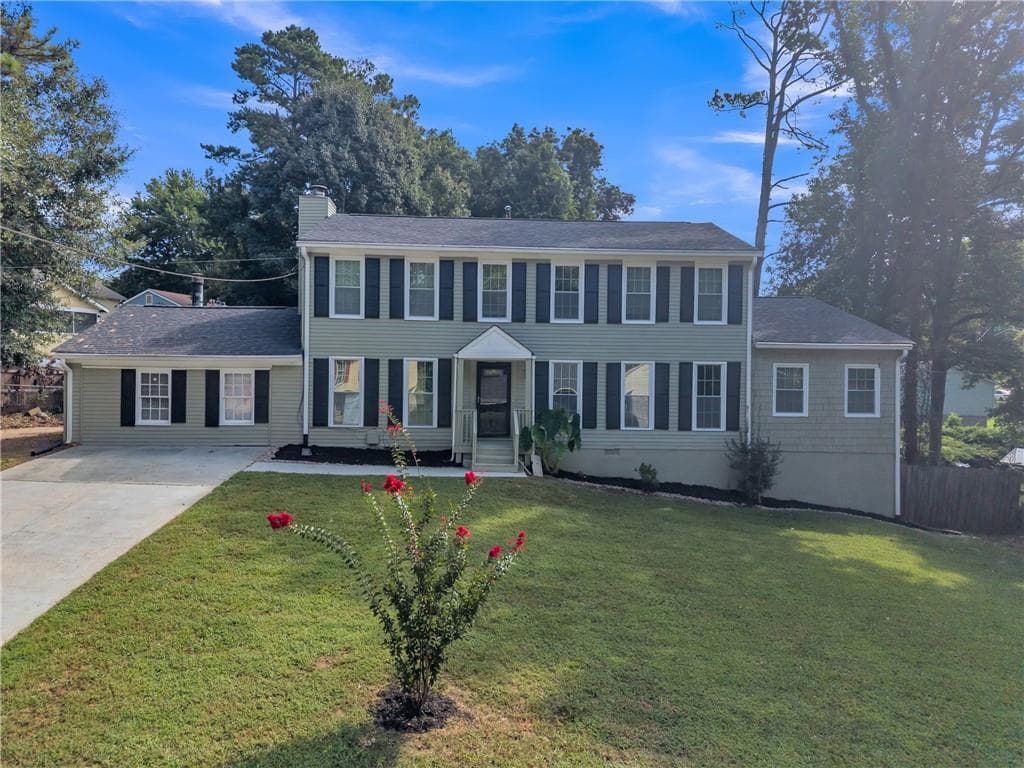 6 bedroom, 4 bathroom, 2,881 sq ft single family residence for sale at 661 Bantry Lane, Stone Mountain, GA 30083