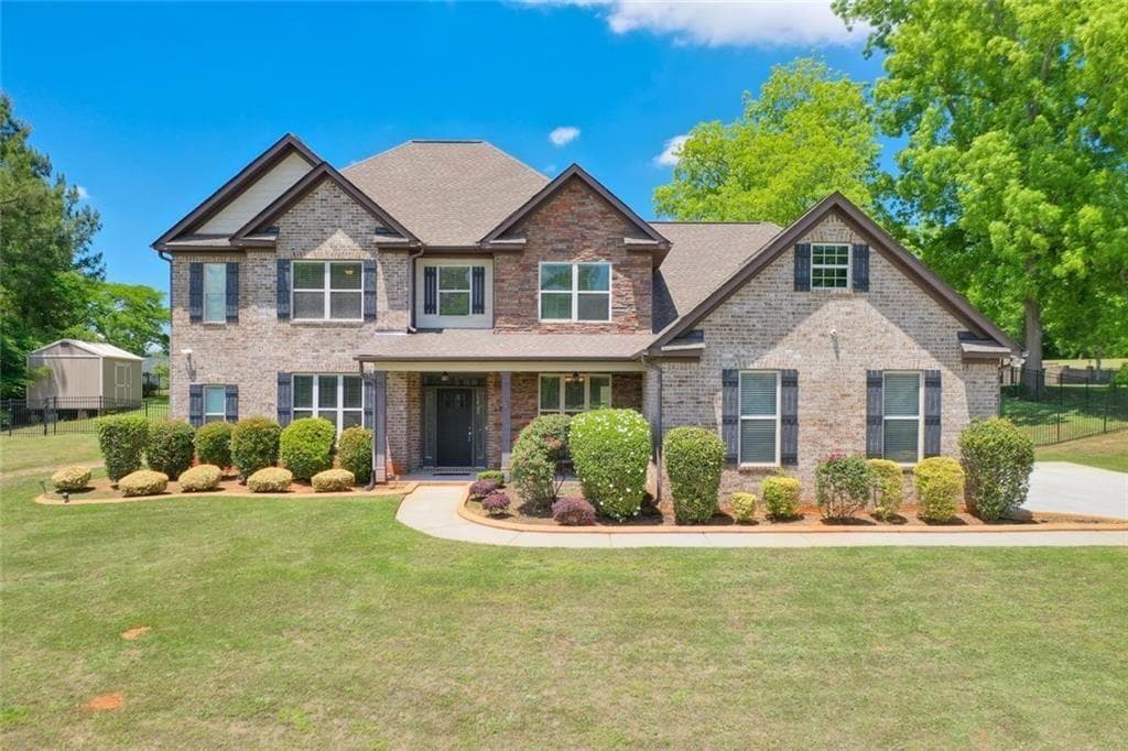 5 bedroom, 4 bathroom, 4,162 sq ft single family residence for sale at 209 Enfield Lane, Mcdonough, GA 30252
