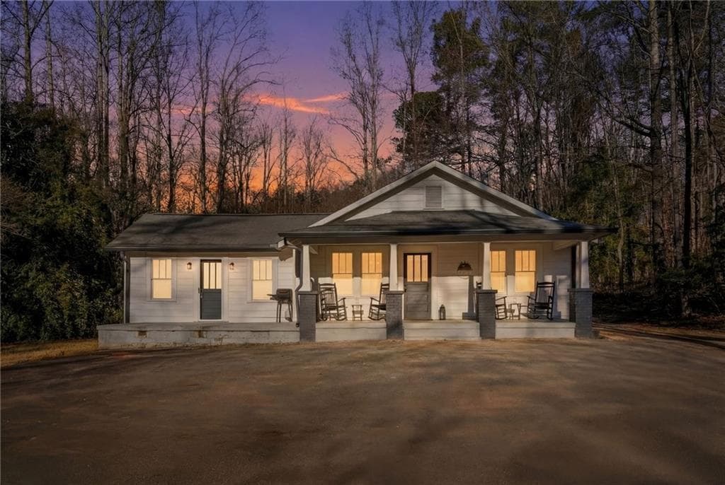 duplex for sale at 1374 Dawsonville Highway, Dahlonega, GA 30533