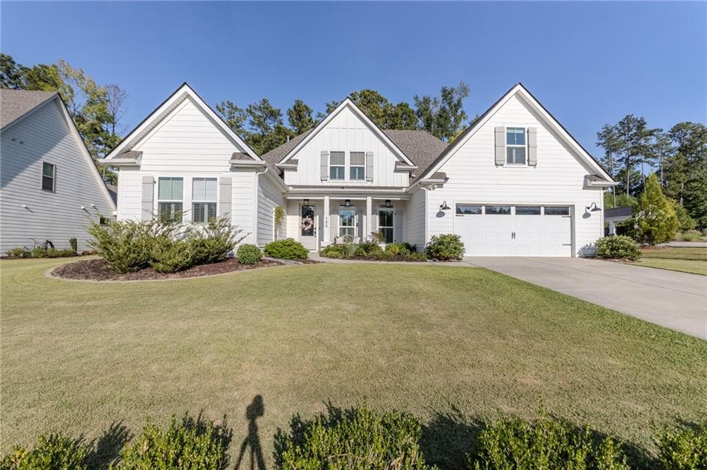 5 bedroom, 4 bathroom, 3,046 sq ft single family residence for sale at 120 Werner Way, Senoia, GA 30276
