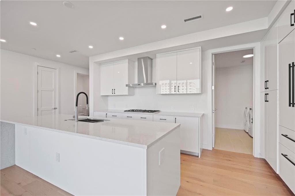 2 bedroom, 3 bathroom, 1,952 sq ft condominium for rent at 2425 Peachtree Road 1402, Atlanta, GA 30309 for $9,800 a month