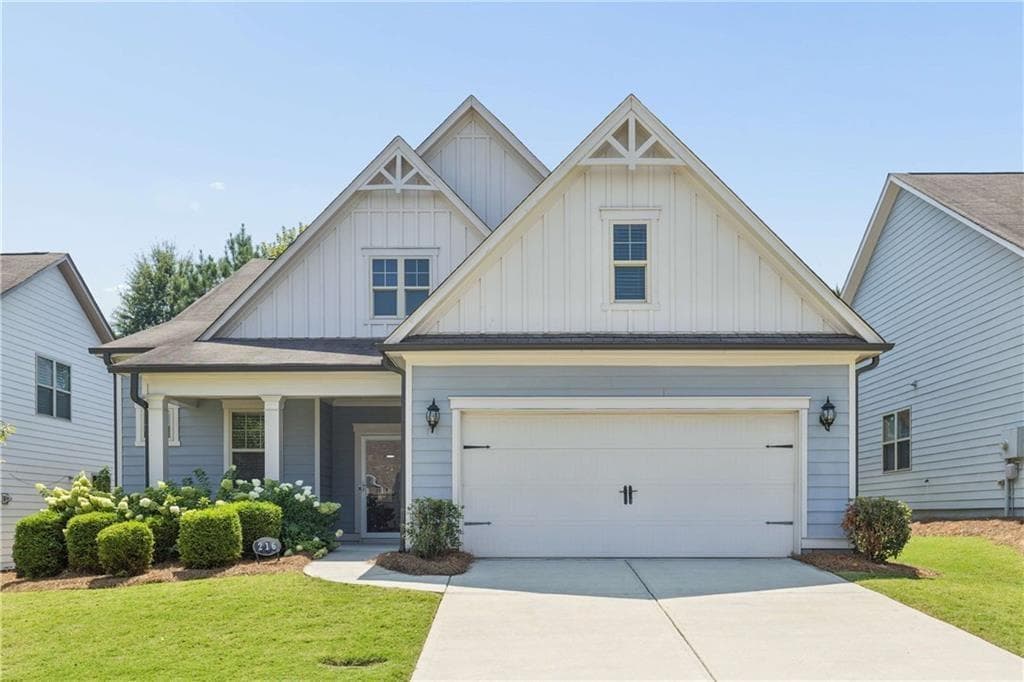 3 bedroom, 2 bathroom, 2,837 sq ft single family residence for sale at 216 William Creek Drive, Canton, GA 30115