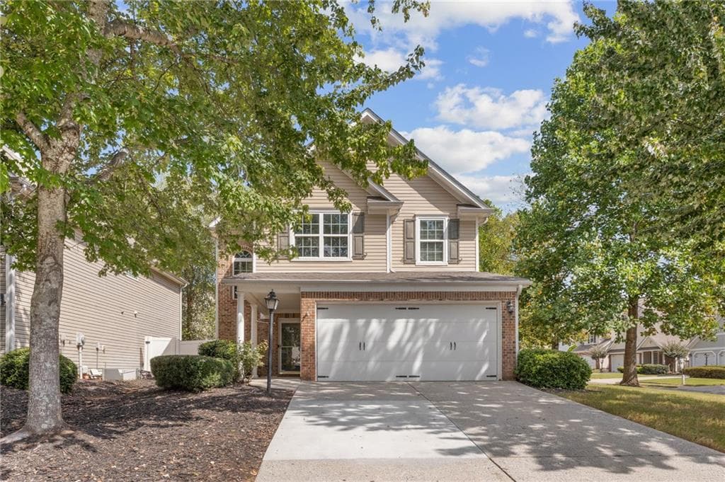 4 bedroom, 3 bathroom, 1,854 sq ft single family residence for sale at 2410 Gateview Court, Cumming, GA 30040