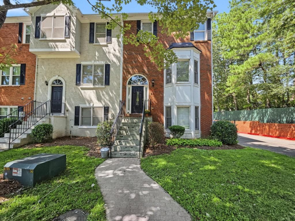 4 bedroom, 4 bathroom, 2,144 sq ft townhouse for sale at 260 Manning Road 63, Marietta, GA 30064