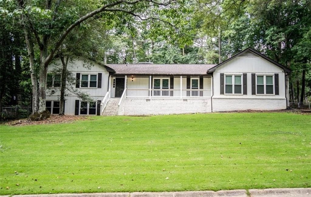 5 bedroom, 4 bathroom, 2,664 sq ft single family residence for sale at 2749 Fieldstone Drive, Conyers, GA 30013