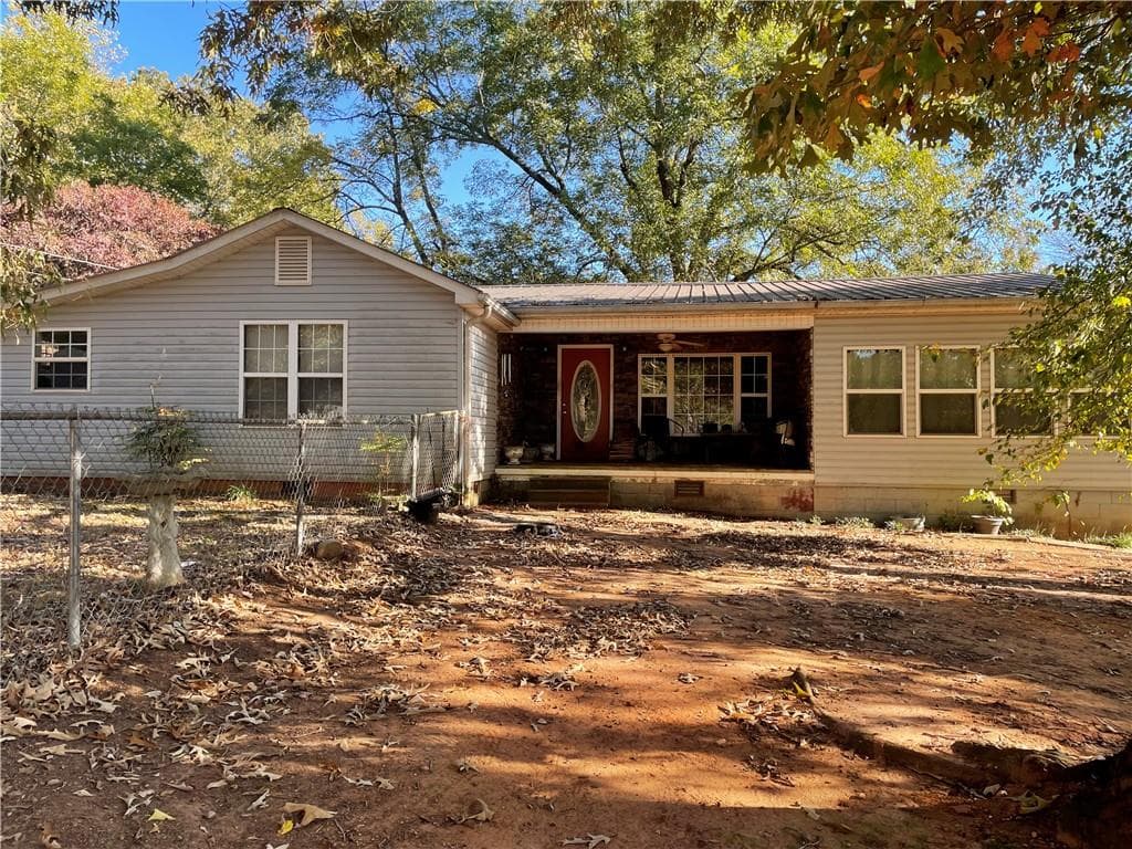 3 bedroom, 2 bathroom, 1,440 sq ft single family residence for sale at 75 Fairhaven Lane, Cleveland, GA 30528