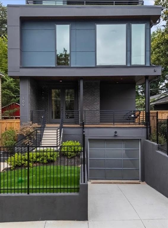 4 bedroom, 4 bathroom, 2,372 sq ft single family residence for sale at 109 Chester Avenue, Atlanta, GA 30316
