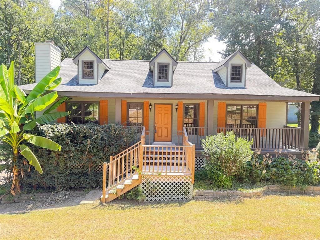 4 bedroom, 3 bathroom, 1,986 sq ft single family residence for sale at 1192 Grayland Lane, Lawrenceville, GA 30046