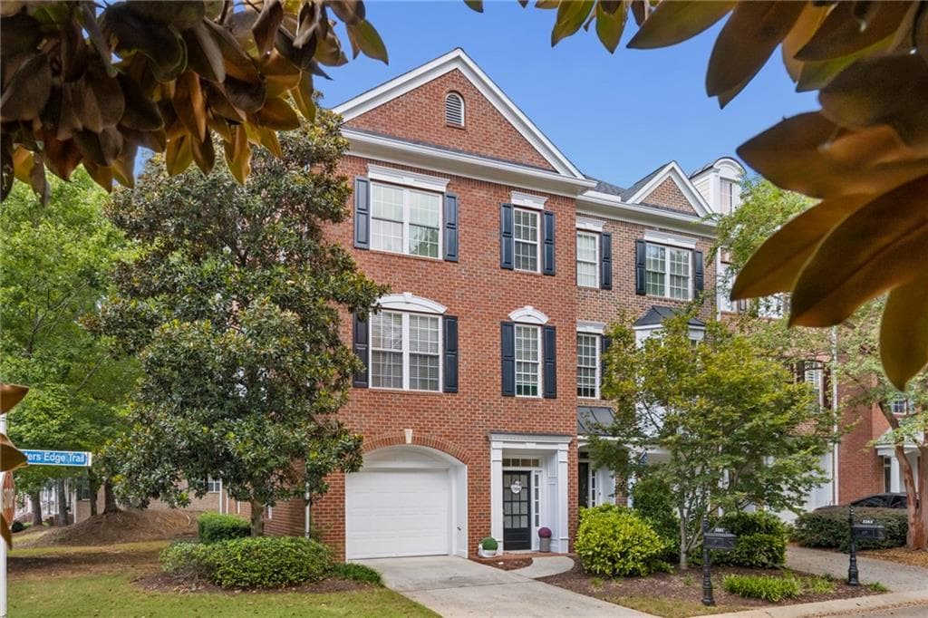 2 bedroom, 3 bathroom, 2,124 sq ft townhouse for sale at 3201 Waters Edge Trail, Roswell, GA 30075