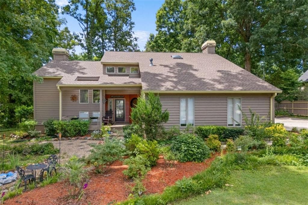 3 bedroom, 3 bathroom, 2,557 sq ft single family residence for sale at 2335 Ettas Circle, Conyers, GA 30013