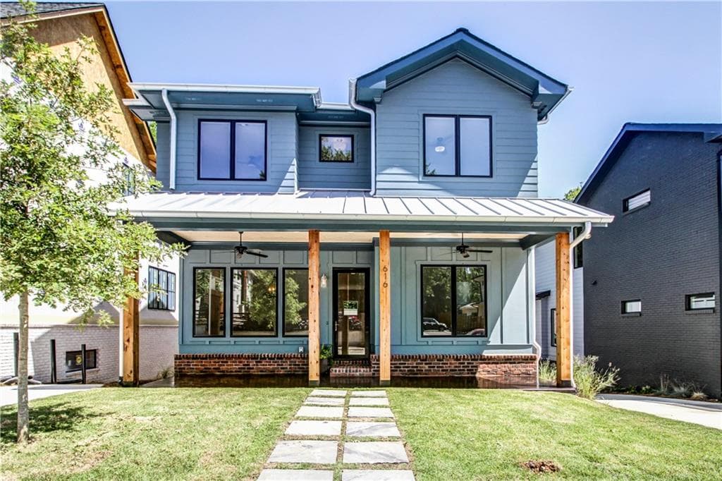 4 bedroom, 3 bathroom, 2,542 sq ft single family residence for sale at 616 Fortune Place, Atlanta, GA 30312