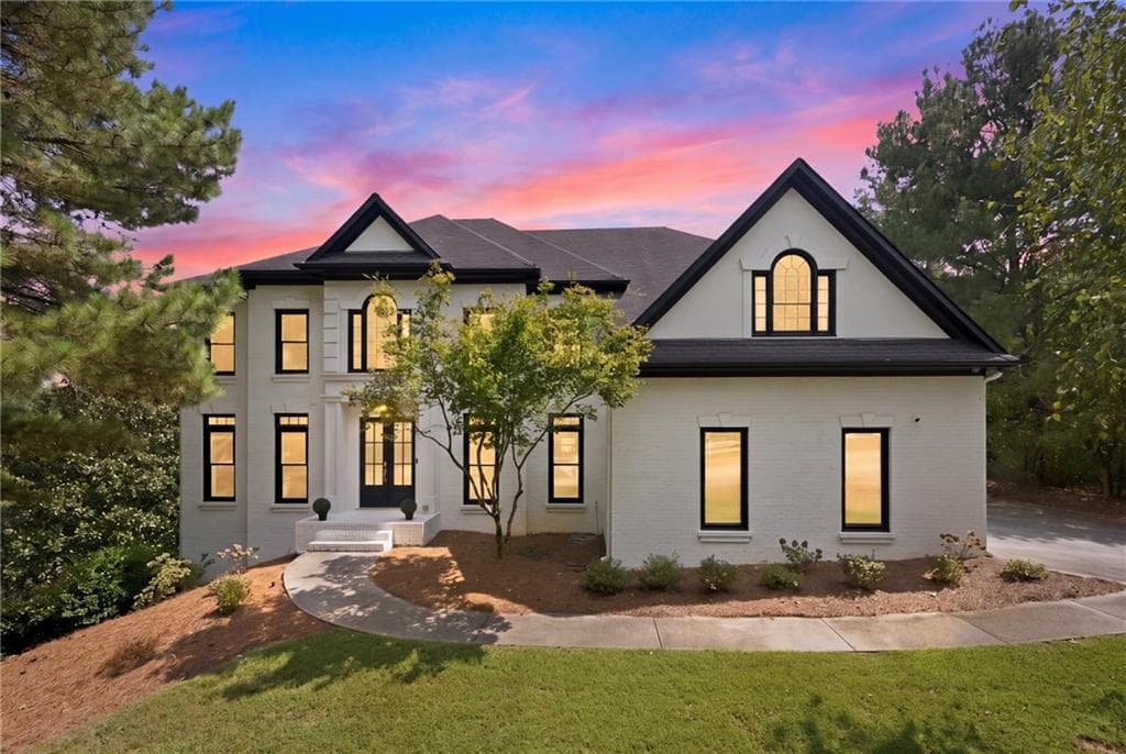 6 bedroom, 6 bathroom, 5,200 sq ft single family residence for sale at 652 Crescent Ridge Trail, Mableton, GA 30126