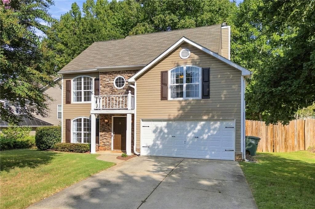 3 bedroom, 3 bathroom, 1,816 sq ft single family residence for sale at 4458 High Gate Drive, Acworth, GA 30101