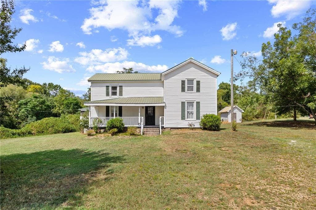 4 bedroom, 2 bathroom, 2,656 sq ft single family residence for sale at 1201 Porter Road, Buckhead, GA 30625