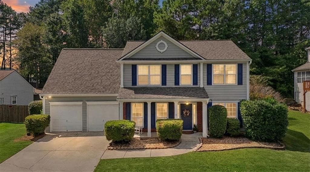 4 bedroom, 3 bathroom, 2,152 sq ft single family residence for sale at 2707 Abbotts Glen Place, Acworth, GA 30101