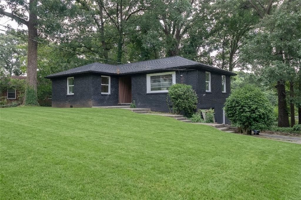 3 bedroom, 2 bathroom, 2,489 sq ft single family residence under contract at 1913 Flintwood Drive, Atlanta, GA 30316