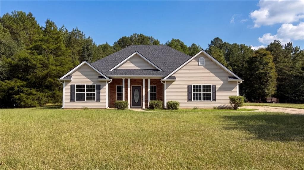 3 bedroom, 2 bathroom, 1,573 sq ft single family residence for sale at 114 Beaty Court, Flovilla, GA 30216
