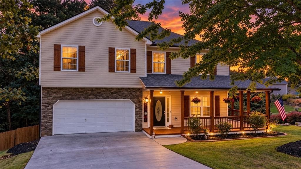 5 bedroom, 3 bathroom, 2,765 sq ft single family residence under contract at 118 Nelson Oaks Drive, Ball Ground, GA 30107