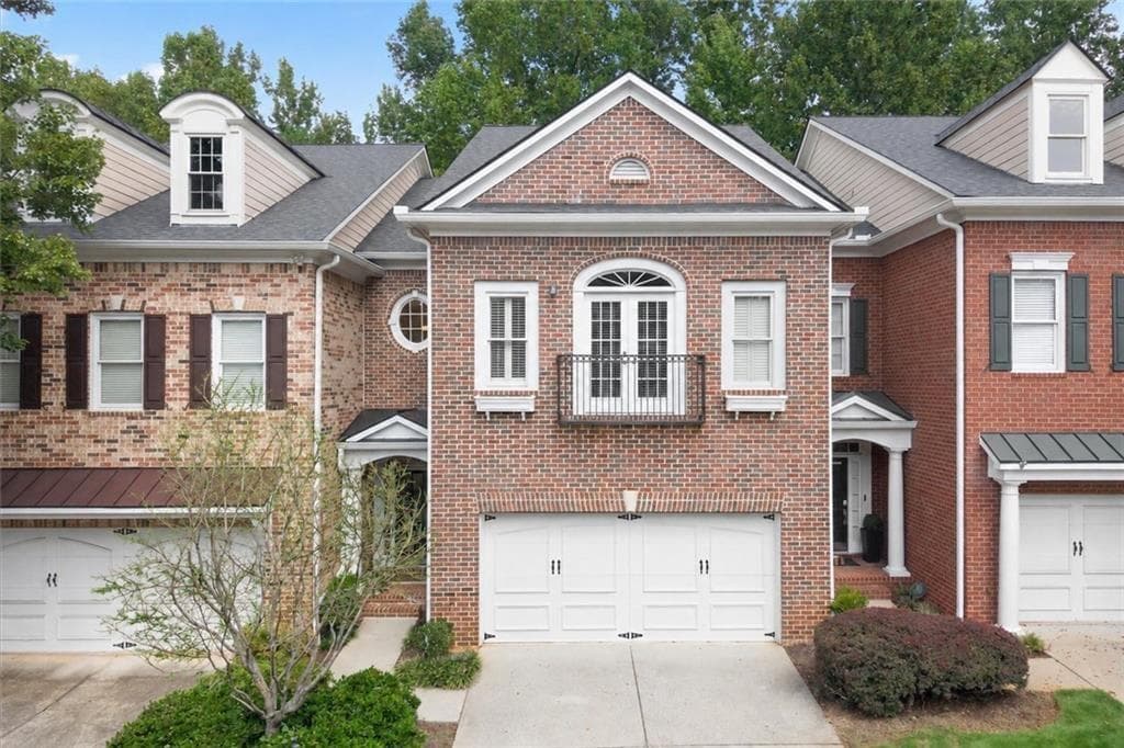 2 bedroom, 3 bathroom, 2,459 sq ft townhouse for sale at 3105 Village Green Drive, Roswell, GA 30075