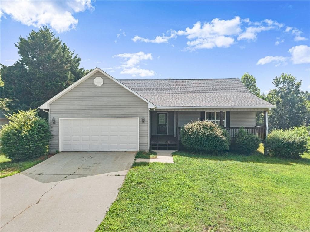 3 bedroom, 2 bathroom, 1,325 sq ft single family residence for sale at 83 Ash Wood Lane, Cleveland, GA 30528