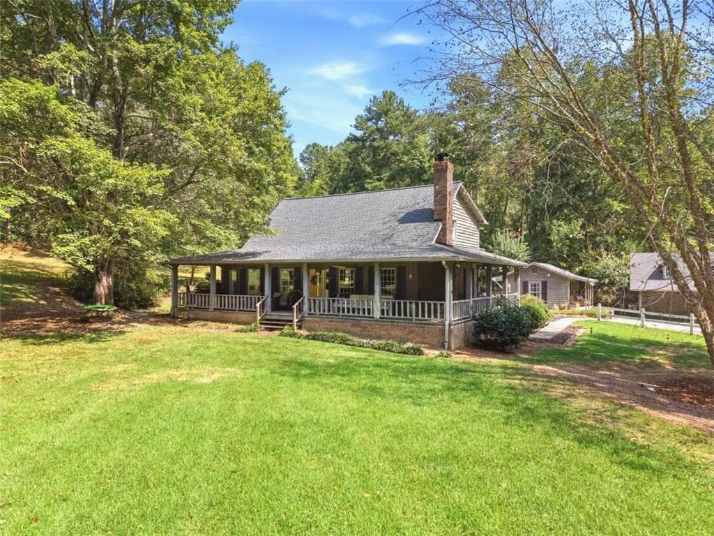 4 bedroom, 3 bathroom, 2,100 sq ft single family residence for sale at 148 Lavender Road, Rome, GA 30165