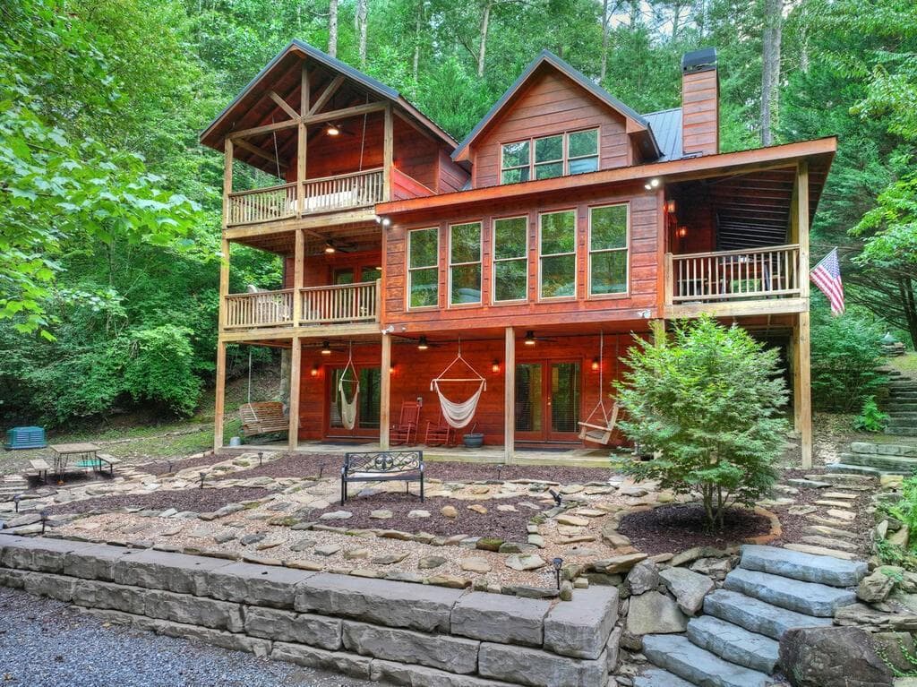 3 bedroom, 3 bathroom, 2,904 sq ft single family residence for sale at 46 Private Drive, Ellijay, GA 30536
