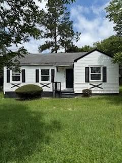 3 bedroom, 1 bathroom, 1,272 sq ft single family residence for sale at 905 Quinlan Drive, Macon, GA 31206