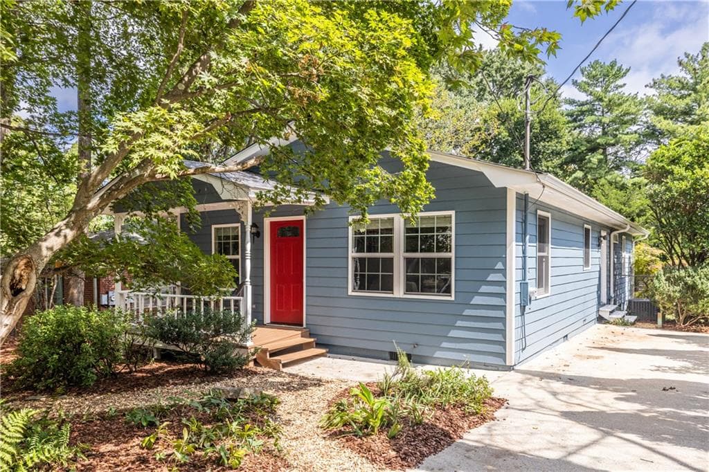 3 bedroom, 2 bathroom, 1,248 sq ft single family residence for sale at 331 Melrose Avenue, Decatur, GA 30030