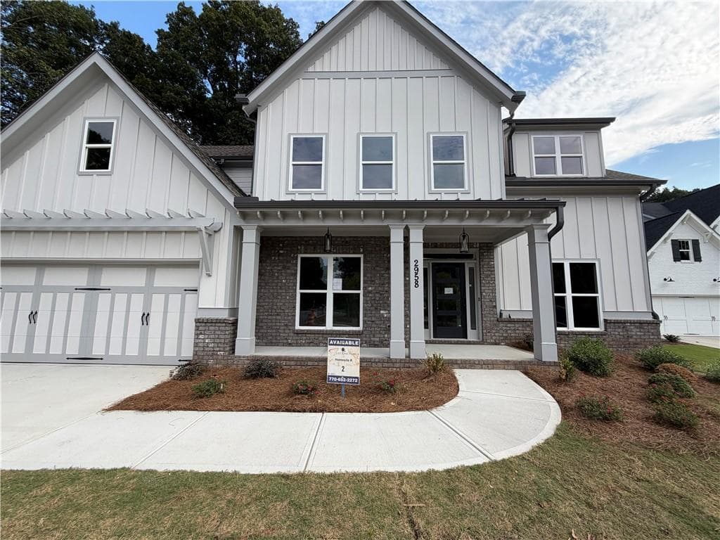 5 bedroom, 4 bathroom, 3,280 sq ft single family residence for sale at 2958 Graham Gardens Lane, Marietta, GA 30062