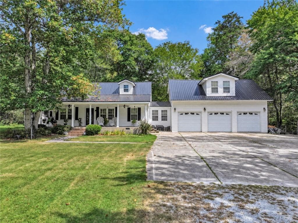 3 bedroom, 3 bathroom, 2,910 sq ft single family residence for sale at 1011 Rainey Road, Temple, GA 30179