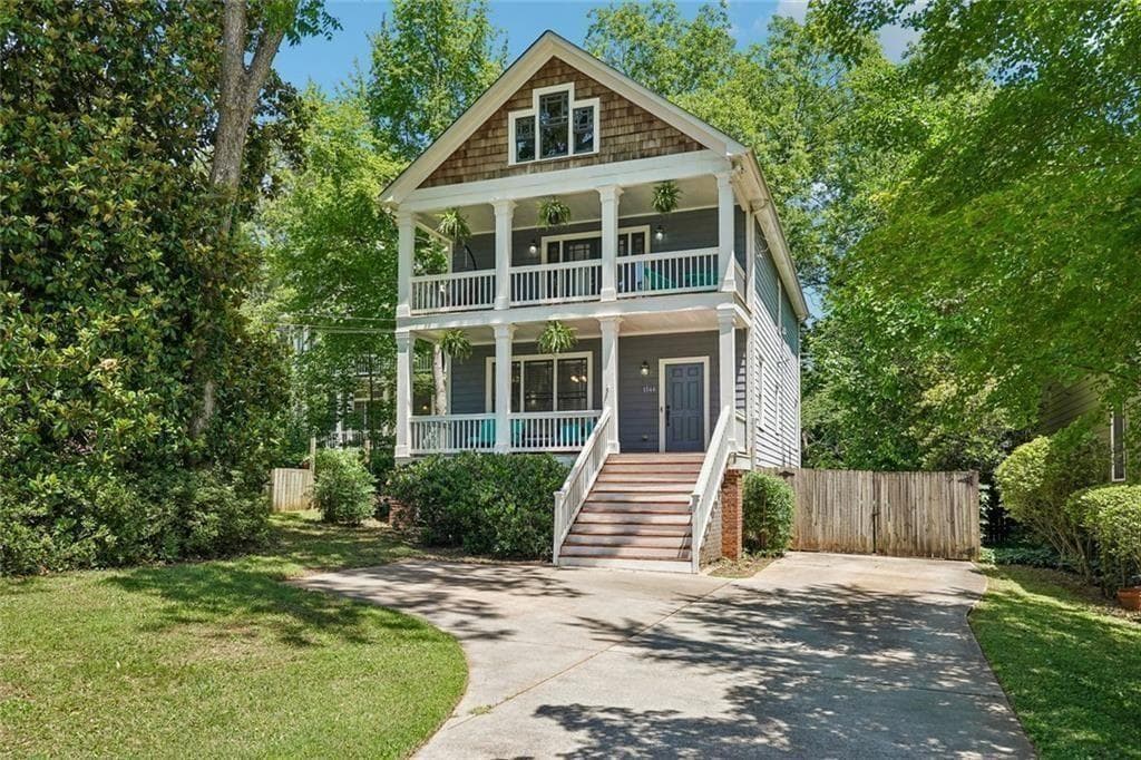 3 bedroom, 3 bathroom, 1,788 sq ft single family residence for sale at 1544 Thomas Road, Decatur, GA 30032