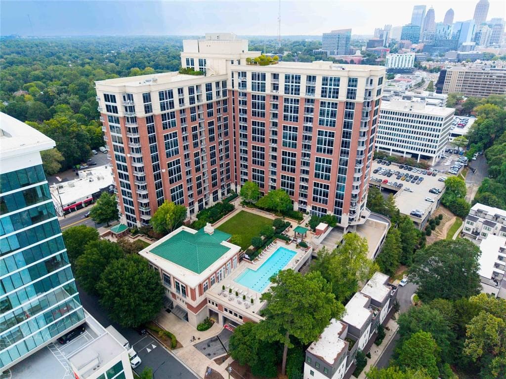 3 bedroom, 4 bathroom, 1,889 sq ft condominium for sale at 1820 Peachtree Street 1512, Atlanta, GA 30309