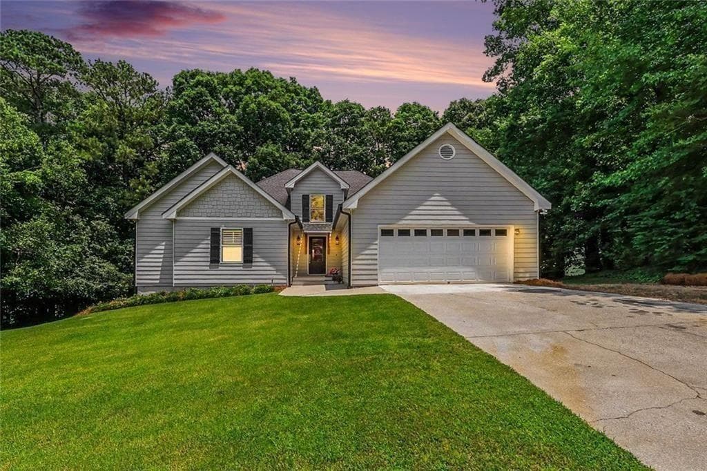 4 bedroom, 4 bathroom, 3,618 sq ft single family residence for sale at 2266 Orion Court, Grayson, GA 30017
