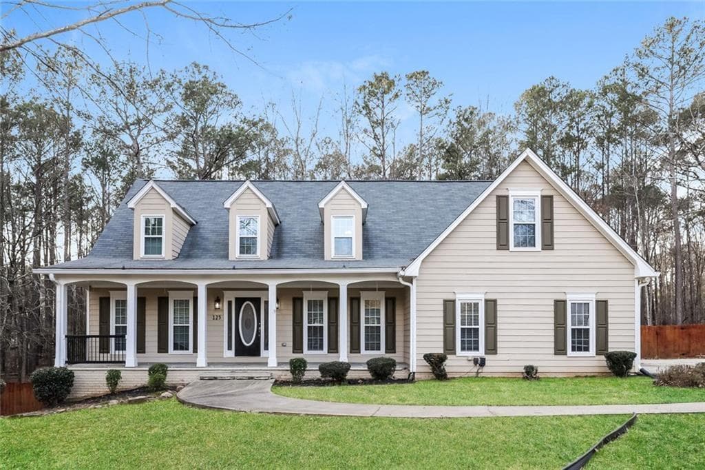 4 bedroom, 3 bathroom, 3,379 sq ft single family residence for sale at 125 Green Valley Circle, Mcdonough, GA 30252