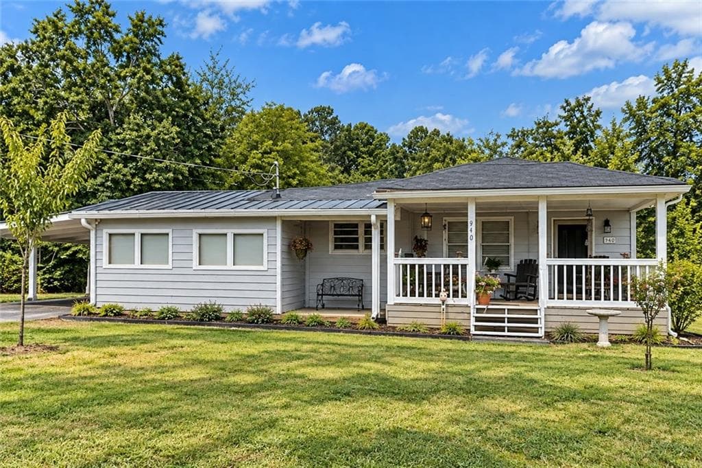 3 bedroom, 2 bathroom, 1,200 sq ft single family residence for sale at 940 Good Hope Road, Monroe, GA 30655