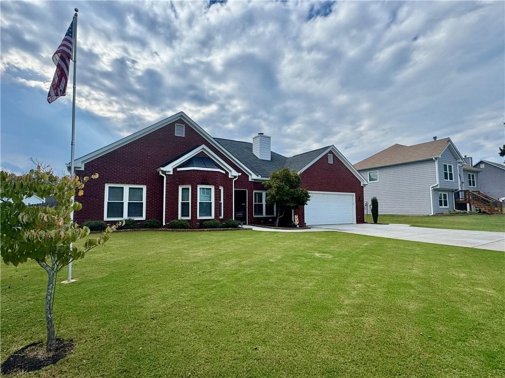 3 bedroom, 2 bathroom, 1,894 sq ft single family residence under contract at 410 Christina Way, Acworth, GA 30102