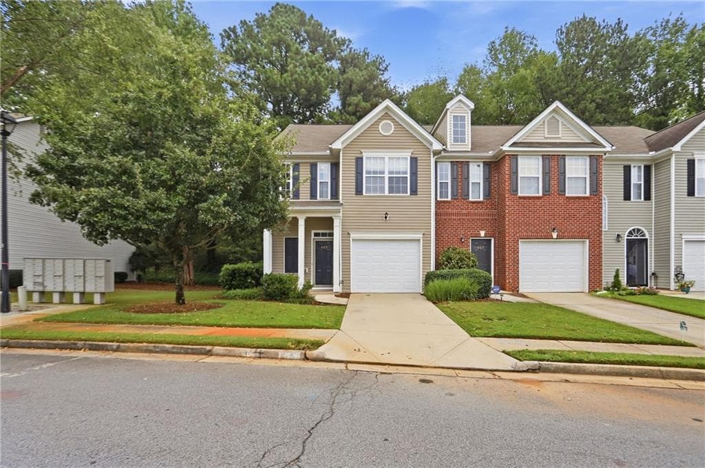 3 bedroom, 3 bathroom, 1,596 sq ft townhouse for sale at 465 Lantern Wood Drive, Scottdale, GA 30079