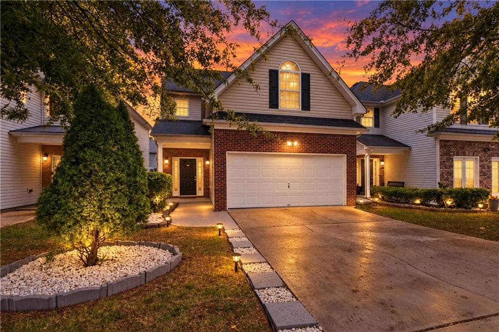 4 bedroom, 3 bathroom, 2,030 sq ft single family residence for sale at 11240 Aliyah Drive, Hampton, GA 30228
