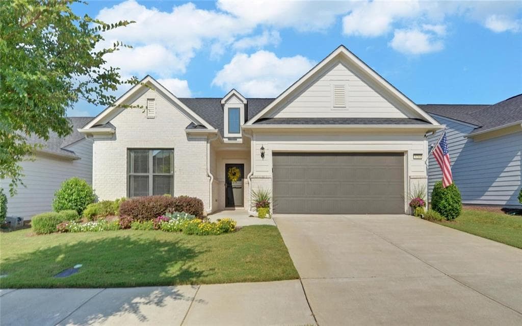 4 bedroom, 3 bathroom, 2,730 sq ft single family residence for sale at 5714 Nantucket Row, Hoschton, GA 30548