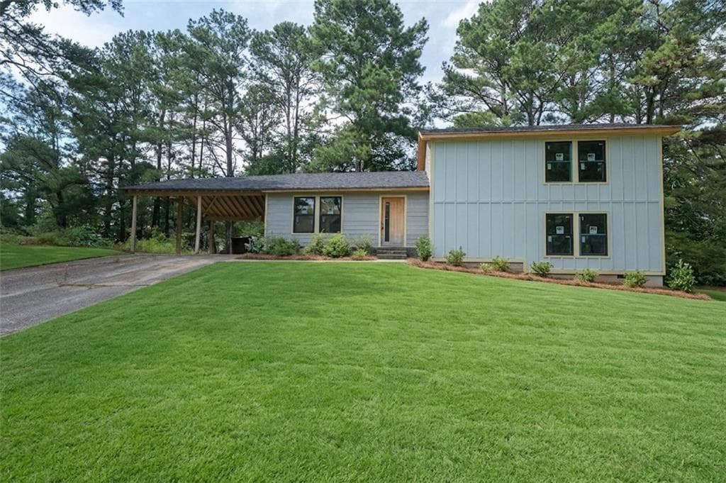 4 bedroom, 3 bathroom, 1,880 sq ft single family residence for sale at 4414 Blackbirch Lane, Decatur, GA 30034