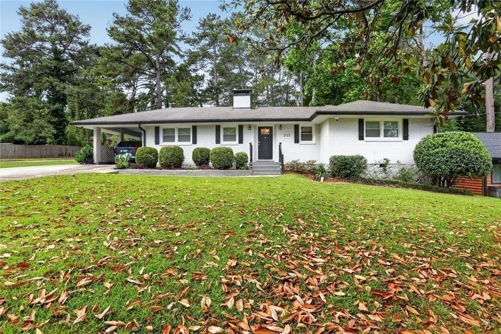 3 bedroom, 2 bathroom, 1,710 sq ft single family residence for sale at 2123 Juanita Street, Decatur, GA 30032