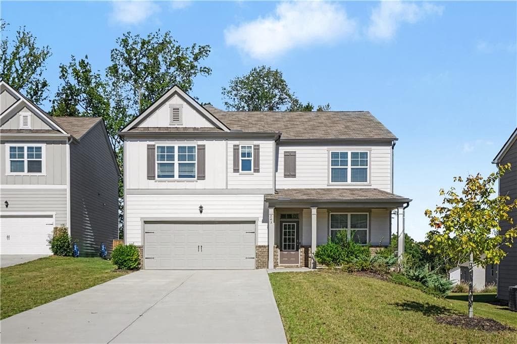 5 bedroom, 3 bathroom, 2,535 sq ft single family residence for sale at 243 Berkeley Trace, Braselton, GA 30517