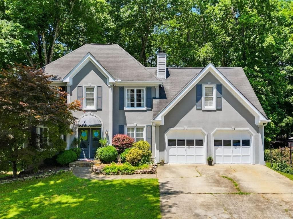 5 bedroom, 4 bathroom, 3,093 sq ft single family residence under contract at 717 Jamie Way, Woodstock, GA 30188