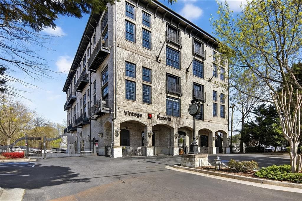 2 bedroom, 2 bathroom, 1,223 sq ft condominium for sale at 5434 Peachtree Road 117, Atlanta, GA 30341
