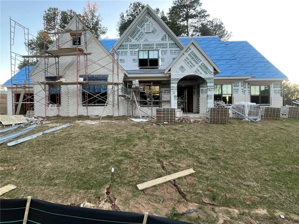 4 bedroom, 5 bathroom, 3,852 sq ft single family residence for sale at 5290 Abbeytown Lane, Braselton, GA 30517