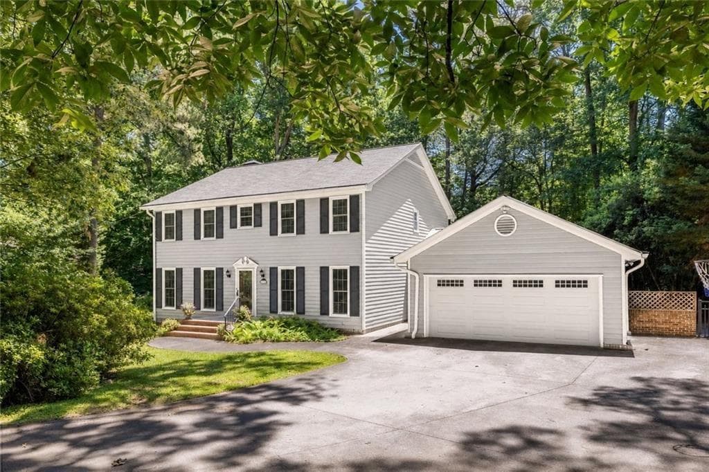 5 bedroom, 4 bathroom, 3,356 sq ft single family residence for sale at 1942 Musket Court, Smoke Rise, GA 30087