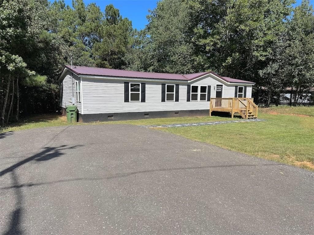 3 bedroom, 2 bathroom, 1,792 sq ft single family residence for sale at 21 Watercrest Lane, Carrollton, GA 30116