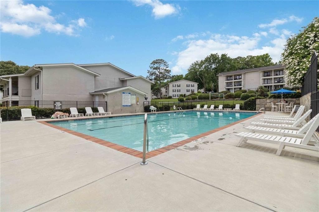 1 bedroom, 1 bathroom, 775 sq ft condominium for sale at 1150 Collier Road K23, Atlanta, GA 30318