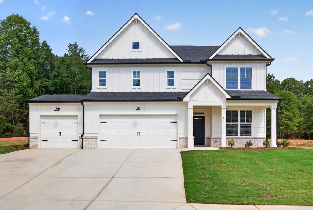 4 bedroom, 3 bathroom, 2,250 sq ft single family residence for sale at 354 Flying Eagle Drive, Commerce, GA 30529